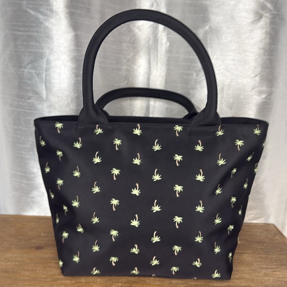 Sunny Hawaii Palm Tree Embroidery Black Small 8x5x8 Handbag - Picture 3 of 9